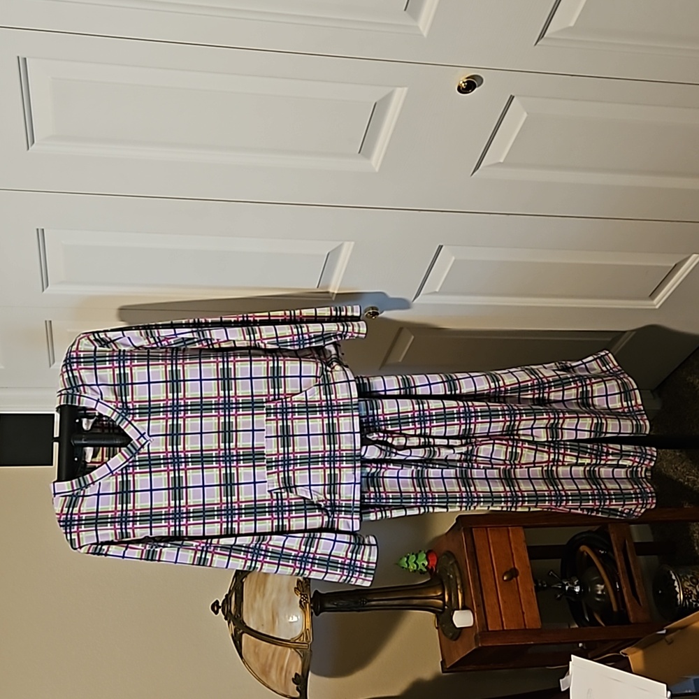 Intimate Essentials Women's sz M V-Neck Soft Pajamas Lounge Wear Comfort